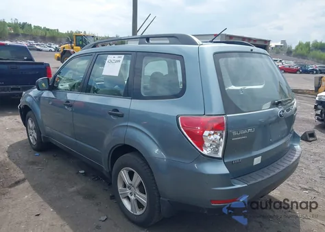2011 Subaru Forester 2.5X из США, поврежденный, VIN JF2SHABC5BH772949